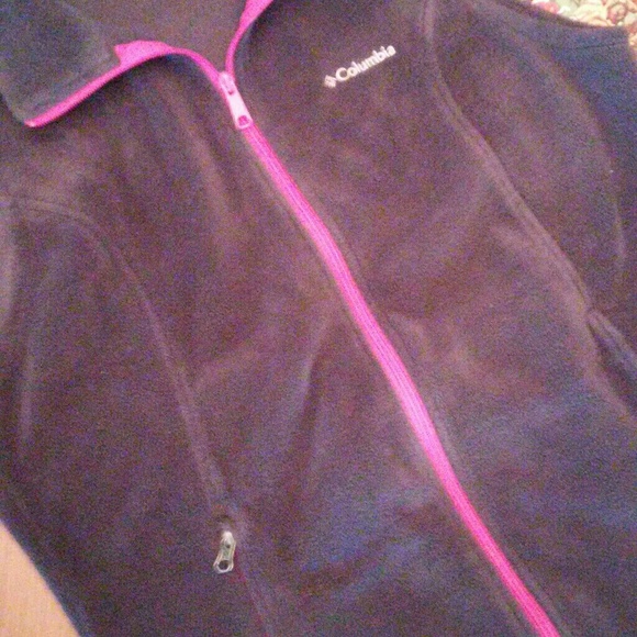 Columbia Jackets & Blazers - Columbia fleece vest